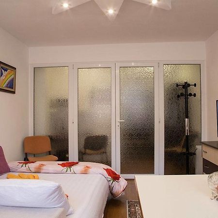 Belle Studio Lägenhet Galaţi Exteriör bild